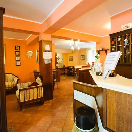 La Loggia ベッド・アンド・ブレックファスト カステル・ディ・サングロ