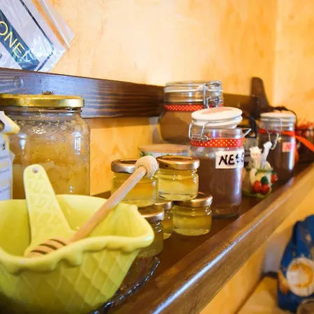 La Loggia Bed & Breakfast